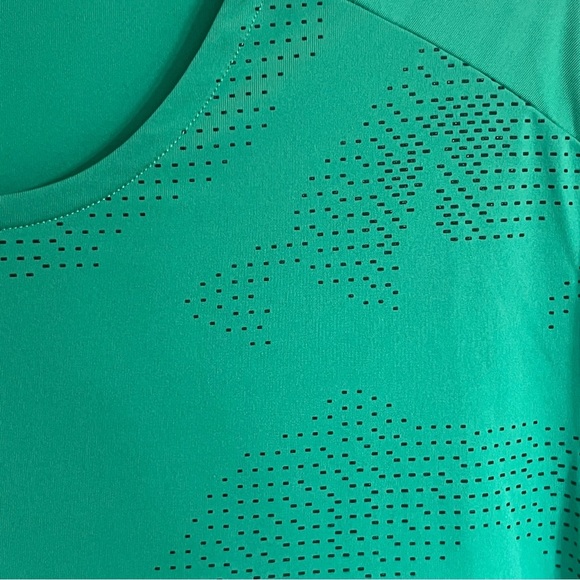 Nike Running Division Shirt Size XL Rise 365 Green Run Reflective - Picture 3 of 11